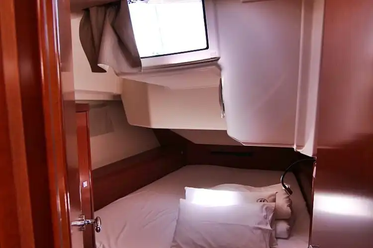 Oceanis 45 - 4 cab. - Golden Dreams