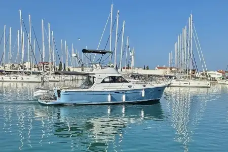 Adriana 44 FLY - Baby Blue