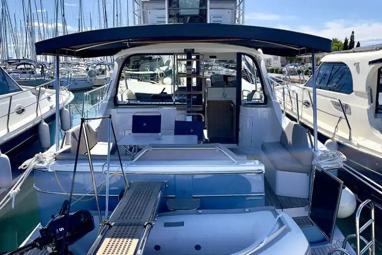 Adriana 44 FLY - Baby Blue